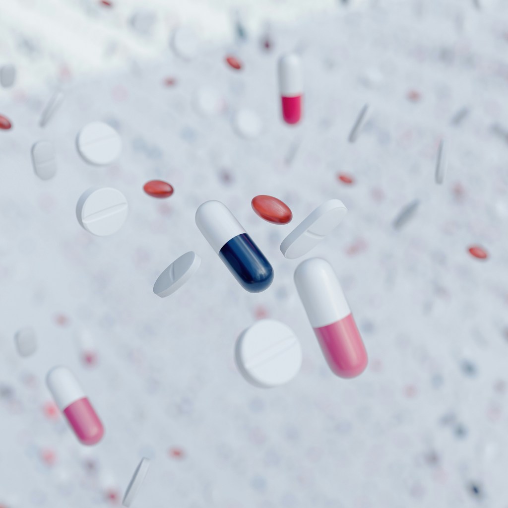 Supplements & Science: What’s Worth It and What’s Just&nbsp;Hype?